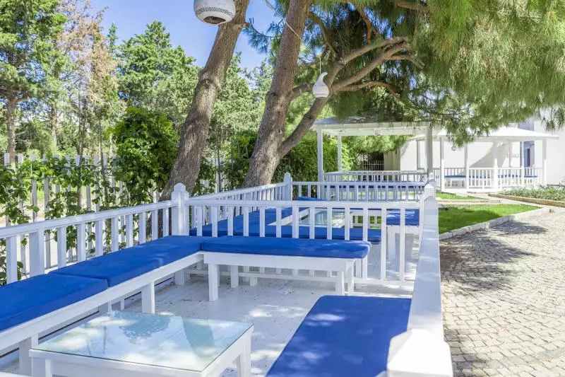 تراس هتل آرمونیا تعطیلات